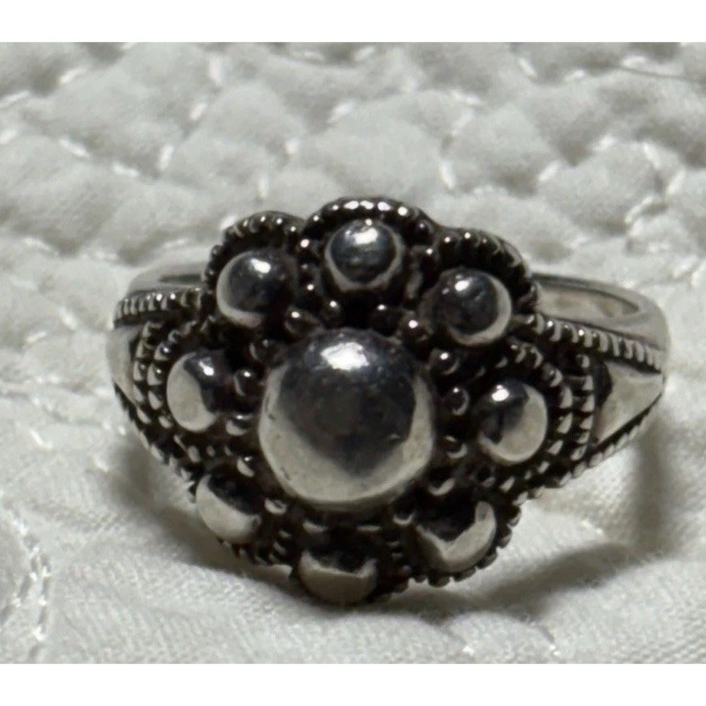 Silver Button Flower Style Ring, Vintage Women's Boho, Western, 925, Size 6